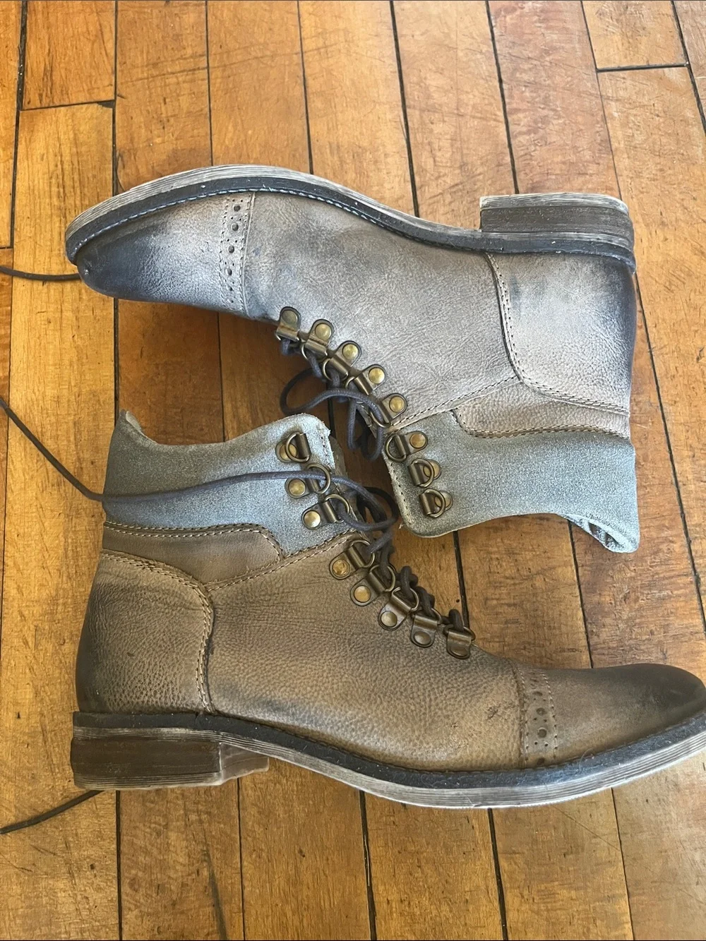 Diba true collage days Gray Lace-Up Leather Boots